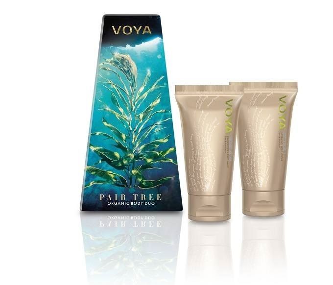 PAIR TREE - ORGANIC BODY CARE DUO €20The ultimate stocking filler to introduce a loved one to the VOYA brand and seaweed infused skincare goodness. Pair Tree contains a certified organic duo of our best-selling Squeaky Clean body wash and Softly Does It Body lotion. Both products are in convenient 75ml travel sizes, so looking and feeling good on the go has never been easier.

Squeaky Clean Body Wash (75ml) & Softly Does It Body Moisturiser (75ml)